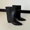 Botas de estilo retrô, com corte solto, de comprimento até a panturrilha, nova coleção outono/inverno 2026, modernas e elegantes, com salto grosso e bico fino, botinhas femininas