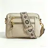 Amazon Nuevo Bolso Casual de PU para Mujer Todo Fósforo Bolso de Hombro Simple de Gama Alta Gran Capacidad Correa Ancha para el Hombro Bolso Cruzado de Moda