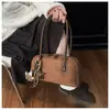 Bolso de Bowling Nuevo Vintage de Cuero Gamuzado Otoño/Invierno 2026, Bolso de Hombro Versátil de Moda Estilo Coreano para Mujer, Bolso de Mano, Bolso de Axila