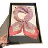 Bufanda de Algodón Lino Seda Artística Floral Elegante Nueva Primavera 2026 para Viajes Cotidianos, Uso en Capas, Bufanda de Cuello Fina Absorbente de Sudor para Mujer
