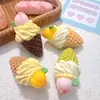 Cono de Helado de Crema de Durazno Simulado 3D Juguete Accesorio de Resina Decoración Creativa Llavero DIY Colgante para Bolso