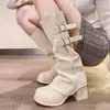 Botas de caballero retro atmosféricas 2026 hebilla de barril apilada tacón grueso suela gruesa estilo versátil aptas para múltiples atuendos