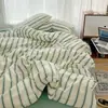 Juego de ropa de cama de cuatro piezas estilo japonés a rayas vintage simple transfronterizo lavado y cepillado, juego de tres piezas de sábana y funda de edredón, disponible para dropshipping