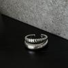 Corea del Sur Dongdaemun vintage twist doble capa anillo nariz de cerdo femenino nicho moda personalidad combina con todo anillo índice lujo ligero