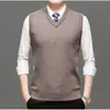 Chaleco de Punto de Moda para Hombre, Chaleco de Punto Jacquard Casual sin Mangas con Cuello en V para Hombres de Mediana Edad, Chaleco Base