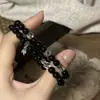 Esta mañana, la pulsera de cuentas estilo chino Jingzhu es moderna, versátil y elegante, adecuada para parejas y amigos cercanos, con un encanto antiguo que atrae la riqueza.