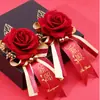 Lapela de Casamento para Noiva e Noivo Acessórios para Recém-Casados Lapela Decorações Festivas Lapela Rosa Artificial Flor de Seda