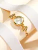 Relógio Feminino Quadrado da Moda Versátil com Pulseira de Aço Quartzo de Pulso + Conjunto de Pulseiras com Joias Incrustadas