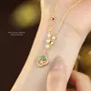 Collar de Plata de Ley S925 Trébol de Cuatro Hojas de la Suerte para Mujer, Nuevo Estilo Chino para Transmisión en Vivo de TikTok con Cadena para Clavícula Incrustada con Circonita