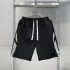 Shorts de Rayas Americanas para Hombre Marca de Moda Ins Pantalones Casuales Deportivos Verano Delgados Sueltos de Secado Rápido Pantalones de Playa