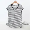 Camiseta Regata Listrada em Preto e Branco com Decote V de Modal para Mulheres, Novo Estilo Verão, Camisa Básica Solta Casual Versátil
