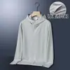 Camisa de proteção solar de seda gelada de verão, venda direta da fábrica, manga longa, ultrafina, respirável, casual, versátil, resistente a UV, secagem rápida, vestuário de proteção solar