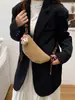 Bolsa Acolchoada Versátil Bolsa Transversal Bolsa Feminina Mais Vendida Bolsa de Ombro Nova Moda Simples Casual Bolsa de Axila Chifre