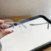 Armações de Óculos de Metal Prata Pura Estilo Old Money para Mulheres, Cravejadas com Pedras Falsas tipo Diamante, Anti Luz Azul, Aro Ausente Oval, Óculos de Sol com Aparência Natural