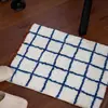 Venta al por mayor de alfombras de moda, de bloques de color, a cuadros y flocadas para exportación, con tufting de alta densidad, tapetes de baño absorbentes y tapetes de entrada antideslizantes