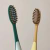Cepillo de Dientes para Adultos con Cerdas Suaves de Carbón de Bambú Cabezal Grande Filamento de Alta Densidad Cerdas Suaves Protección de Encías de Alta Calidad Paquete de 10 Venta al Por Mayor Familiar