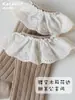 Calcetines de algodón de grado A para bebé, versátiles para primavera y otoño, con un dulce diseño de encaje calado, de longitud media hasta la pantorrilla y un borde festoneado estilo princesa.
