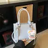 2026 Bolso Cuadrado Pequeño de Nuevo Estilo Coreano de Diseño Nicho para Mujer, Bolso Cruzado, Bolso de Mano de Moda y Sencillo