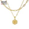 Collar de acero inoxidable de doble capa con colgante de 26 letras en inglés para mujer, de Amazon, en oro de 18 quilates, multicapa.