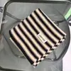 Bufanda de Retazos Tricolor Artística Vintage Estilo Mori para Mujer, Accesorio de Invierno Calentador de Cuello Versátil Estilo Mori