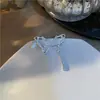 Pendientes de Estilo Minimalista para Mujer, Alas de Mariposa Asimétricas de Metal, Pendientes Modelo Nuevo 2026 para Mujer, Lágrima de Perla de Agua Dulce Vintage