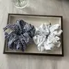 Cuerda para el cabello a cuadros azules y blancos, elegante y artística retro, con diseño floral pequeño para el intestino grueso, aro para el cabello, accesorios para el cabello de cola de caballo que combinan con todo para chica Mori