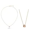 Flequillo Diagonal de Alta Gama Estilo Chanel con Pequeñas Perlas Doradas, Elegante Flequillo V-Shaped Dorado Rosa Chapado en Oro de 18K Estilo Coco para Mujer, Lujoso y Sofisticado