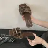 Nuevos Zapatos de Tacón Alto con Estampado de Leopardo y Piel Estilo Francés para Fiesta Otoño/Invierno 2026 con Zapatos de Tacón Alto para Falda Pantuflas de Piel