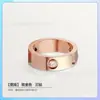 V Chapado en Oro Anillo Clásico de Amor de Oro de 18 Quilates Lujo Accesible Versión Alta Versión Estrecha Versión Ancha Anillo de Diamante Único de Tres Diamantes Venta al por Mayor