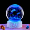 Modelo de Pez Submarino Bola de Cristal Grabada con Láser Luz de Noche Ambiental para Dormitorio Regalo para Compañeros de Clase y Mejores Amigos Regalo de Cumpleaños