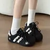 Zapatillas de entrenamiento alemanas vintage negras para mujer, nuevo diseño primavera/otoño 2026, zapatillas deportivas casuales para mujer