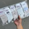 Calcetines Nuevos de Media Pantorrilla para Otoño e Invierno, Calcetines Deportivos, Letras Color Café Gracia, Mismo Color, Cómodos y Transpirables, Venta al por Mayor por Fabricante