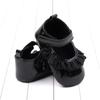 Zapatos de princesa de encaje de moda color liso para bebé de 0 a 1 año suela suave piel sintética zapatos para niños pequeños velcro BHX3106