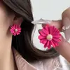 Pendientes Dulces de Flores Estilo Bosque Rojo Rosa para Mujer, Aguja de Plata S925, Pétalos de Margarita Tridimensionales, Pendientes de Botón de Diseño Único