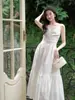 Lindo Vestido Tomara que Caia com Decote V para Mulheres, Estilo Francês Verão 2026 Costas Nuas Sexy Vibes de Férias Vestido Longo Evasê para Mulheres