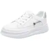 Zapatos Blancos de Cuero Suave con Suela Gruesa para Mujer, Nuevo Estilo Primavera y Verano 2026, Tenis Planos Cómodos y Modernos, Tenis Casuales que Aumentan la Altura