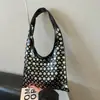 Bolso 2025 Nuevo Bolso para Mujer Moda Europea y Americana Bolso de Hombro Diseño de Nicho Remache de Puntos Bolso de Axila de Gama Alta