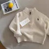 Suéter com Capuz Forrado em Fleece 2025 Pulôver de Inverno para Bebês e Crianças Pequenas, Tricô com Estampa de Letras, Roupas para Meninas, Última Liquidação