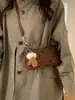 Bolsa de Mão Polca Dot de Nicho da Moda para Mulheres 2025 Inverno Nova Tendência Retro Versátil Bolsa de Ombro Transversal