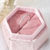 Super Flash Bobina de oito grãos anel de diamante das mulheres luz de luxo nicho de alta qualidade Sense sobreposição de titânio aço sem cor ultra-fino anel anel fino