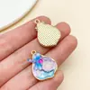 Colgante de aleación de zinc con goteo dorado estilo pintura al óleo en forma de corazón 3D Flor de rosa perlada Libélula Accesorios para pendientes DIY