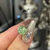 Pendientes de Acero de Titanio con Diamante Corte Milenio de 8mm, Destello Explosivo, Lavables, Sin Molestias al Dormir, Moda con Temperamento, Más Fáciles de Combinar con Clavos de Hélice Auricular