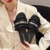 Sandalias y Pantuflas para Exterior Mujer 2025 Verano Nueva Llegada Estilo Francés Fragantes Suela Plana Combinación con Pedrería Pantuflas de Playa