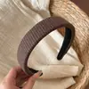Faixa de cabelo esponjosa vintage com bolinhas para aumentar o topo da cabeça, versátil para lavar o rosto, pentear o cabelo e ir ao trabalho, com um toque de luxo.