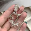 Pendientes Únicos con Perlas de Hielo en Forma de C Diseño de Nicho Pendientes de Alta Calidad Pendientes Simples Elegantes de Estilo Frío para Mujer