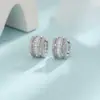 Exquisito clip de oreja con forma de C de diamante de selección artística, estilo coreano femenino, simple, elegante, de moda, con circonita de tres capas, sin orejas perforadas.