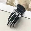Pinza para el Cabello Rectangular Hueca Estilo Coreano de PC, Pinza Geométrica Grande para el Cabello, Pasador Dongdaemun, Pinza Elegante y Versátil para la Parte Trasera de la Cabeza