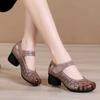 Nuevas sandalias de cuero genuino estilo retro de verano para mamá, sandalias de estilo étnico de tacón medio, zapatos de una sola capa, suela suave, velcro hueco, tacón grueso, zapatos para mujer