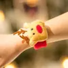 Decoraciones Navideñas Pequeños Regalos para Niños Aros de Presión de Peluche Accesorios Pequeños Guardería Navidad Pulseras Creativas