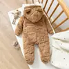 Mameluco con capucha de orejas de oso y pies, traje de felpa para gatear de otoño e invierno, mameluco cálido para recién nacido